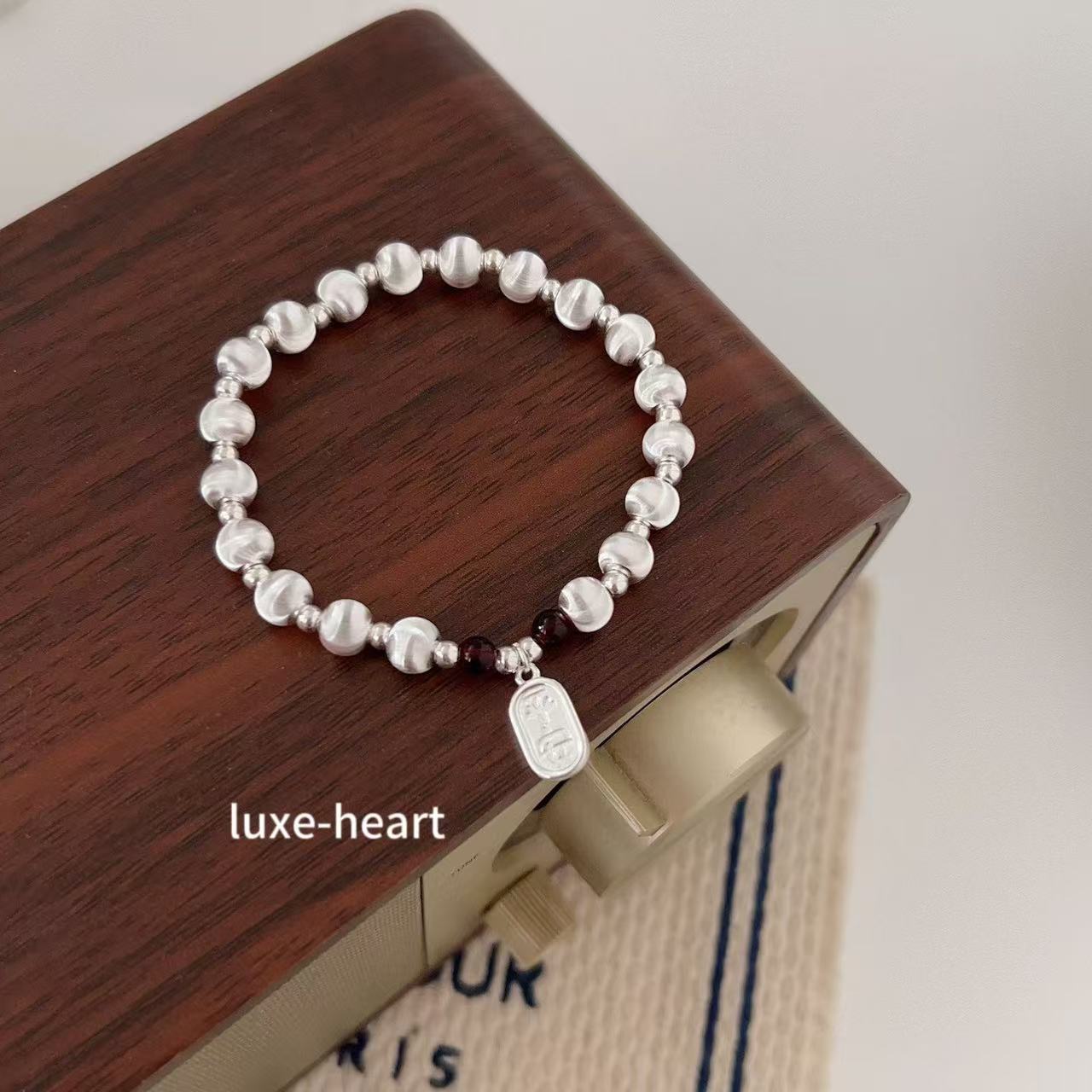 S925 silver oval brand silver cat eye peace bracelet for women