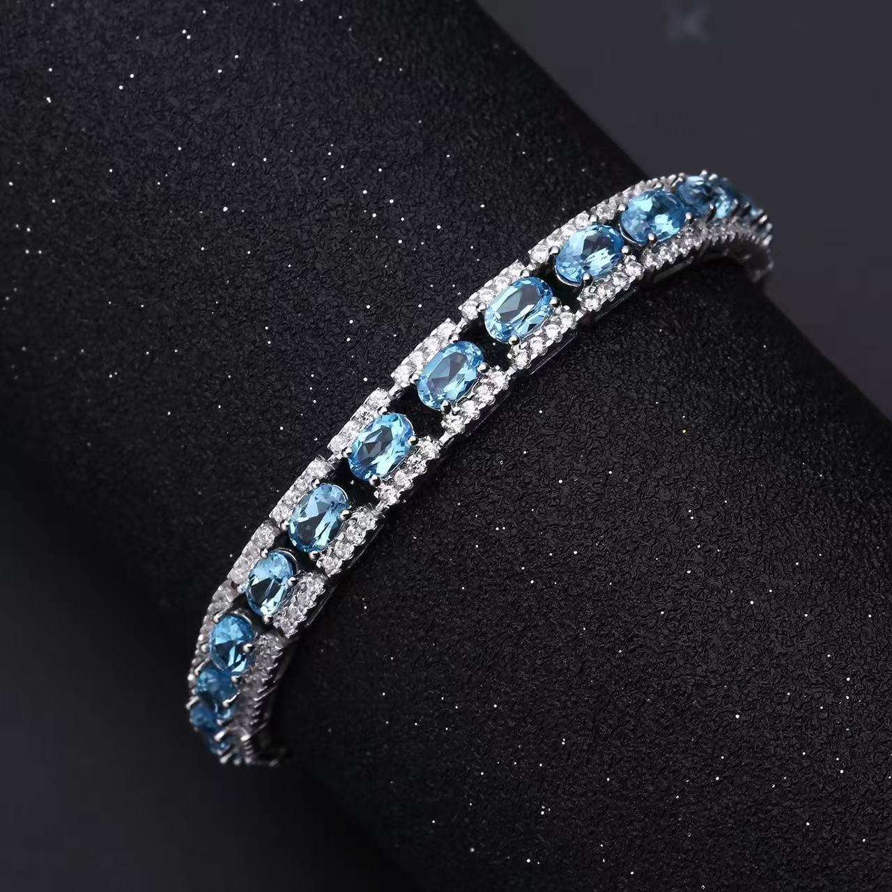 S925 silver inlaid high-grade natural Swiss blue topaz bracelet for women