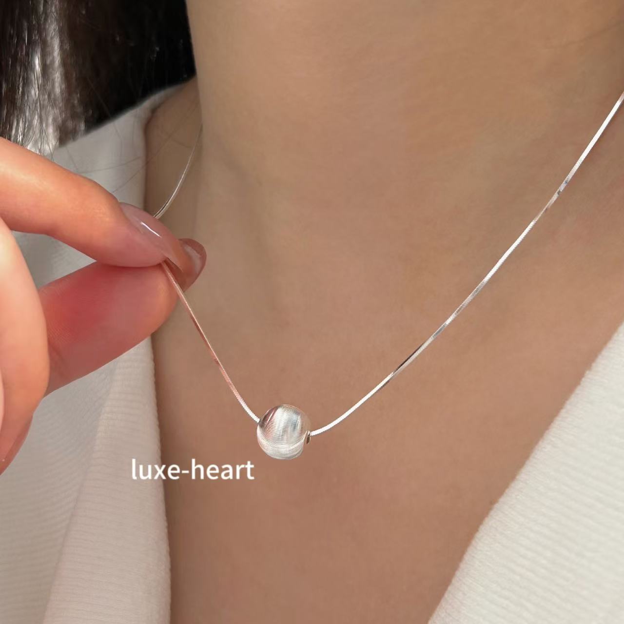 S925 silver niche high-end frosted brushed ball necklace